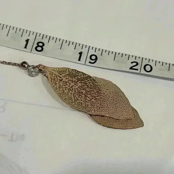 Necklace - Picture 5 of 9